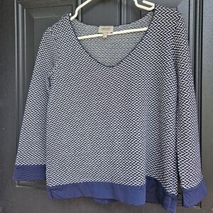 Armani stretch 3/4 sleeve top